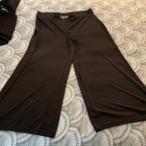 Ellen Tracy Black Wide-Leg Pants